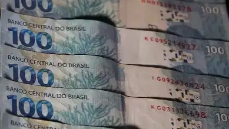 Receita paga quinto lote de restituição do Imposto de Renda 2025