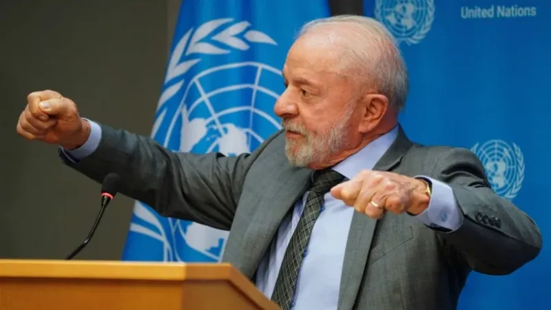Lula veta alteração na Lei da Ficha Limpa que poderia beneficiar políticos condenados