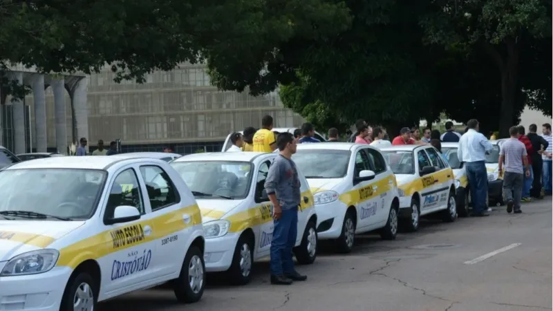 CNH: nova regra exige apenas 2h de aula prática; veja o que muda