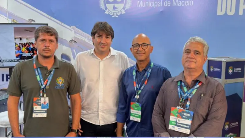 Estande da Câmara na Feira da AMA oportuniza a população a conhecer ações Legislativas