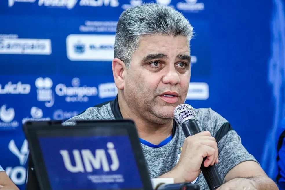 Técnico do CSA, Marcelo Cabo analisa empate com o Náutico: "A gente leva um ponto importante para Maceió"