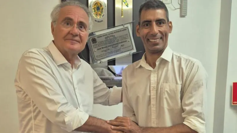 Projeto Nacional propõe faixas exclusivas para motos em vias públicas e ganha apoio de Renan Calheiros