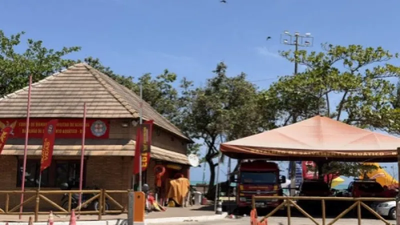 Corpo de Bombeiros reforça atuação durante prévias carnavalescas na orla de Maceió