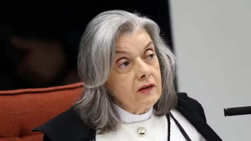 Cármen Lúcia aponta desinformação e inteligência artificial como desafios das eleições