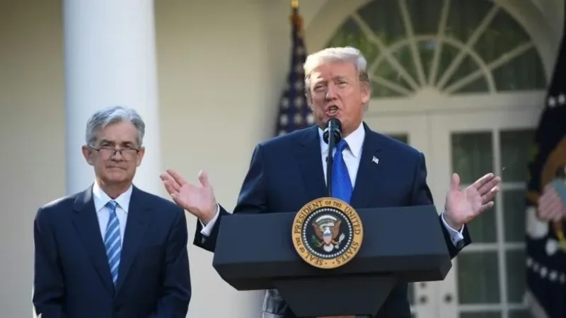 Desemprego nos EUA atinge maior nível em 4 anos e desafia pausa nos juros do Fed