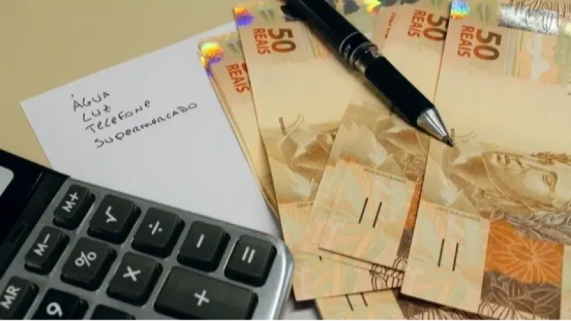 Governo avalia restringir apostas em bets e liberar FGTS em plano para renegociação de dívidas