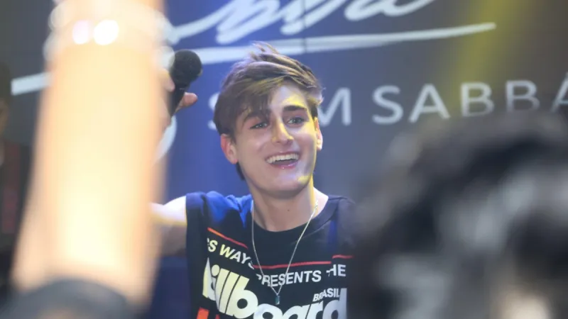Novo single e shows em São Paulo marcam o grande momento de Sam Sabbá