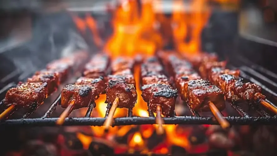 Com carne bovina mais cara, torcedores brasileiros adaptam churrasco para Copa do Mundo