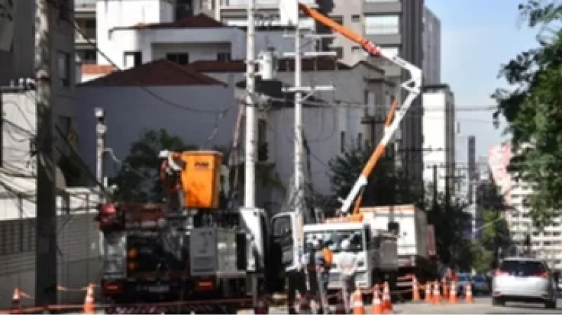Enel: Mais de 30 mil permanecem sem luz em SP nesta segunda-feira
