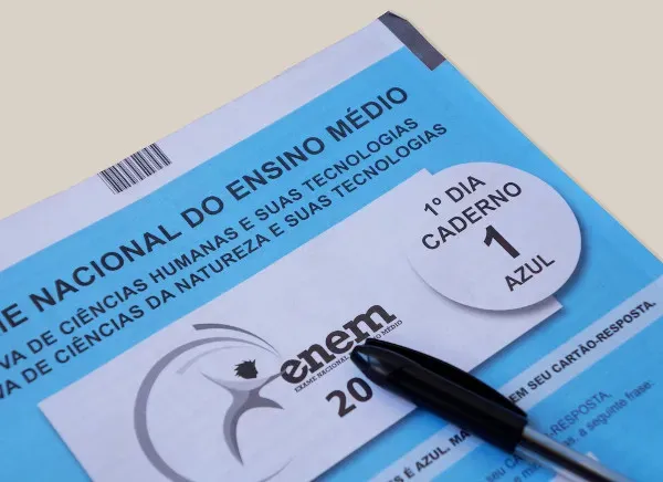 Estudante alagoana tira nota mil na redação do Enem 2024