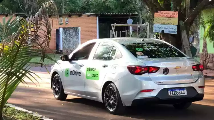 InDrive cresce no Brasil com promessa de viagem 20% mais barata que 99 e Uber