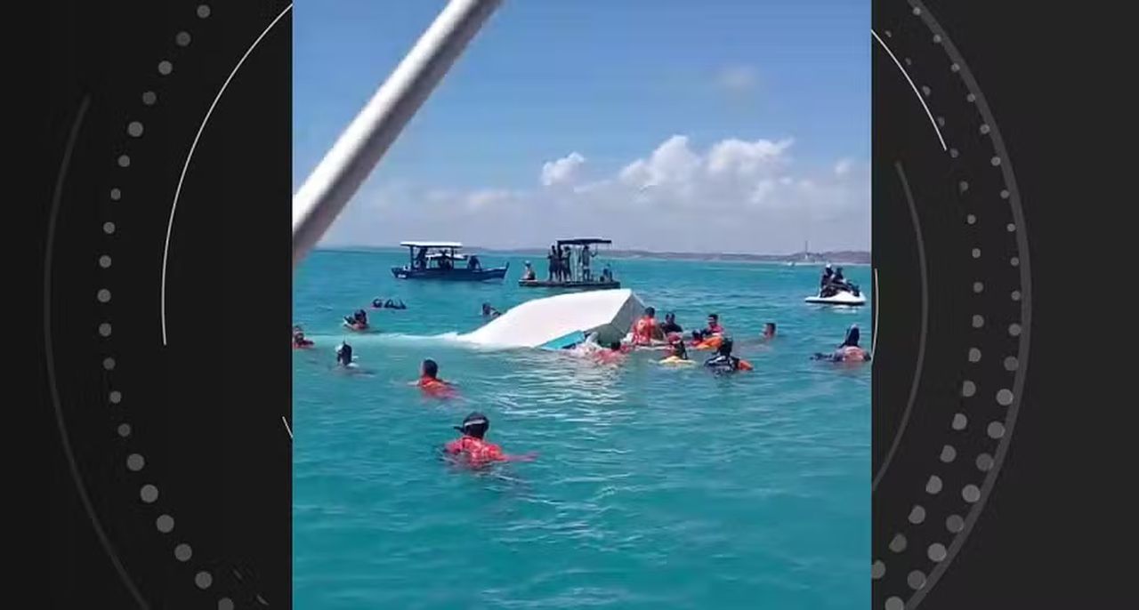 Passageiros de catamarã que naufragou em Maragogi não usavam coletes salva-vidas, dizem bombeiros