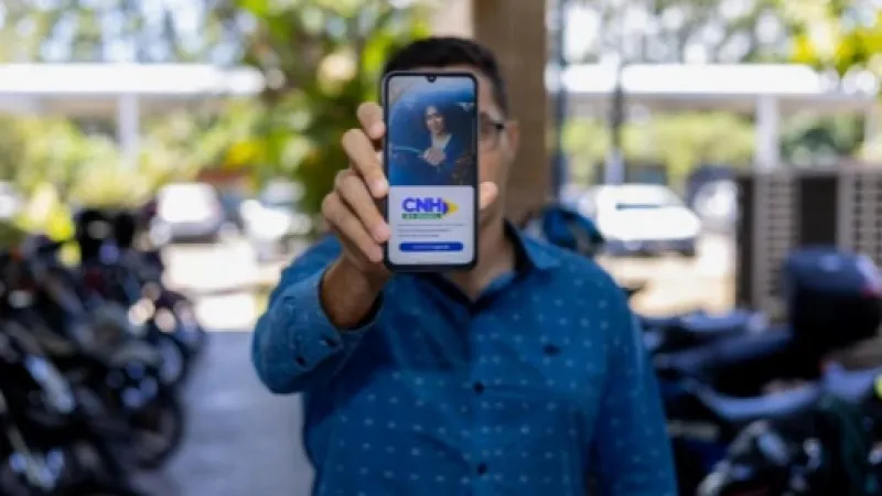 Detran Alagoas orienta passo a passo para obtenção da 1ª CNH pelo app e site do órgão