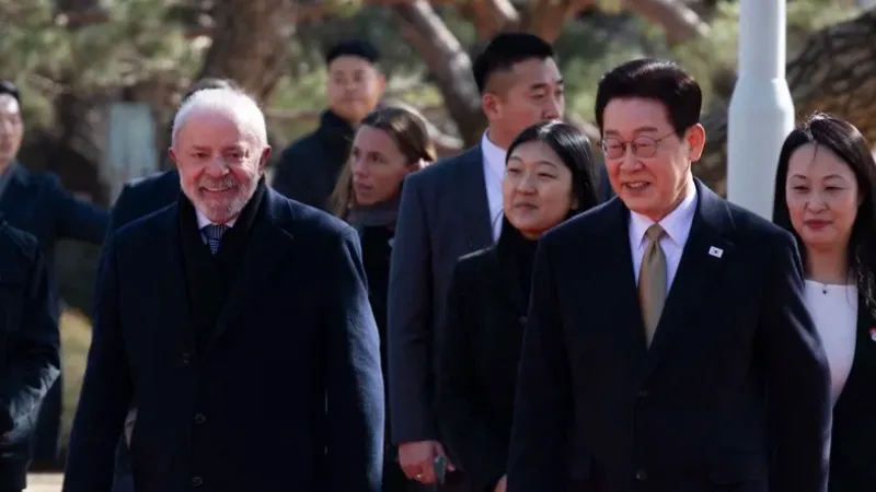 Presidente sul-coreano afirma que, assim como Lula, teve ‘infância difícil’