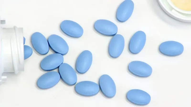 Homem mistura Tadalafila com bebida alcoólica e morre em motel de MG