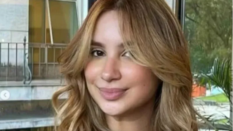 Quem era a jovem morta baleada em carro de aplicativo durante tiroteio