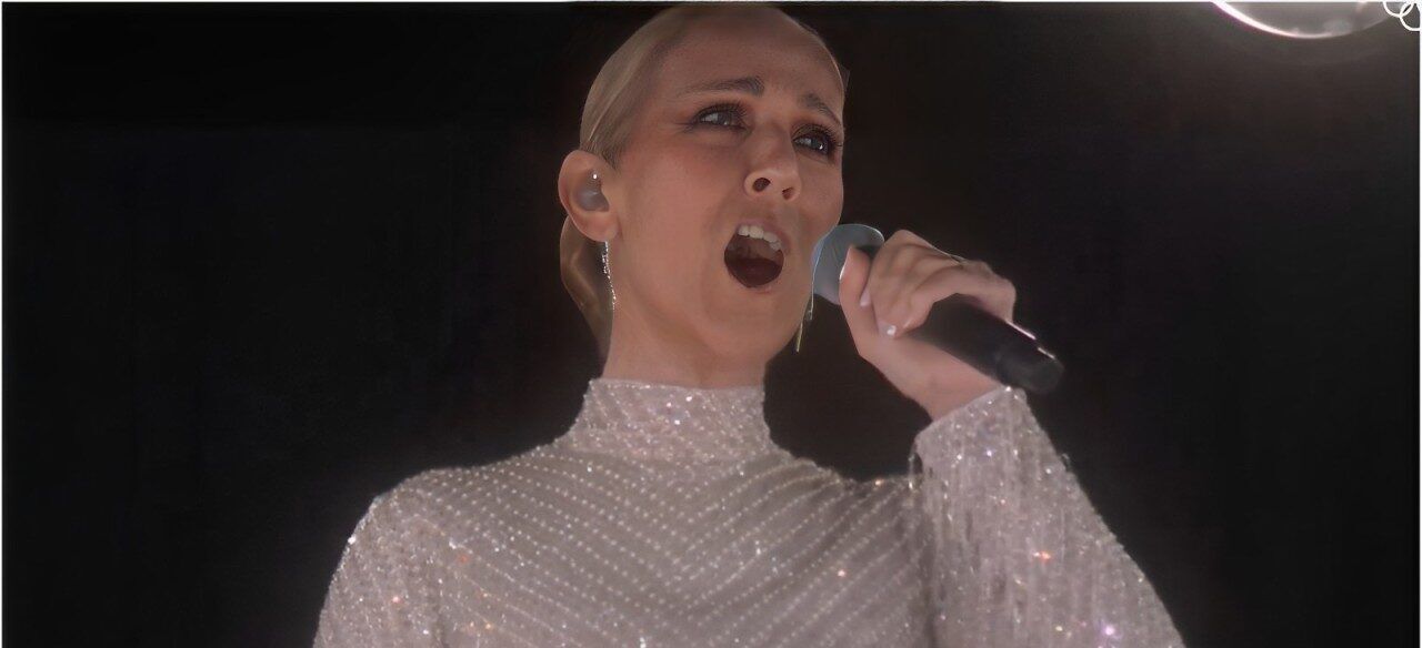 Céline Dion se apresenta na Olimpíada dois anos após se afastar dos palcos por descoberta de doença rara