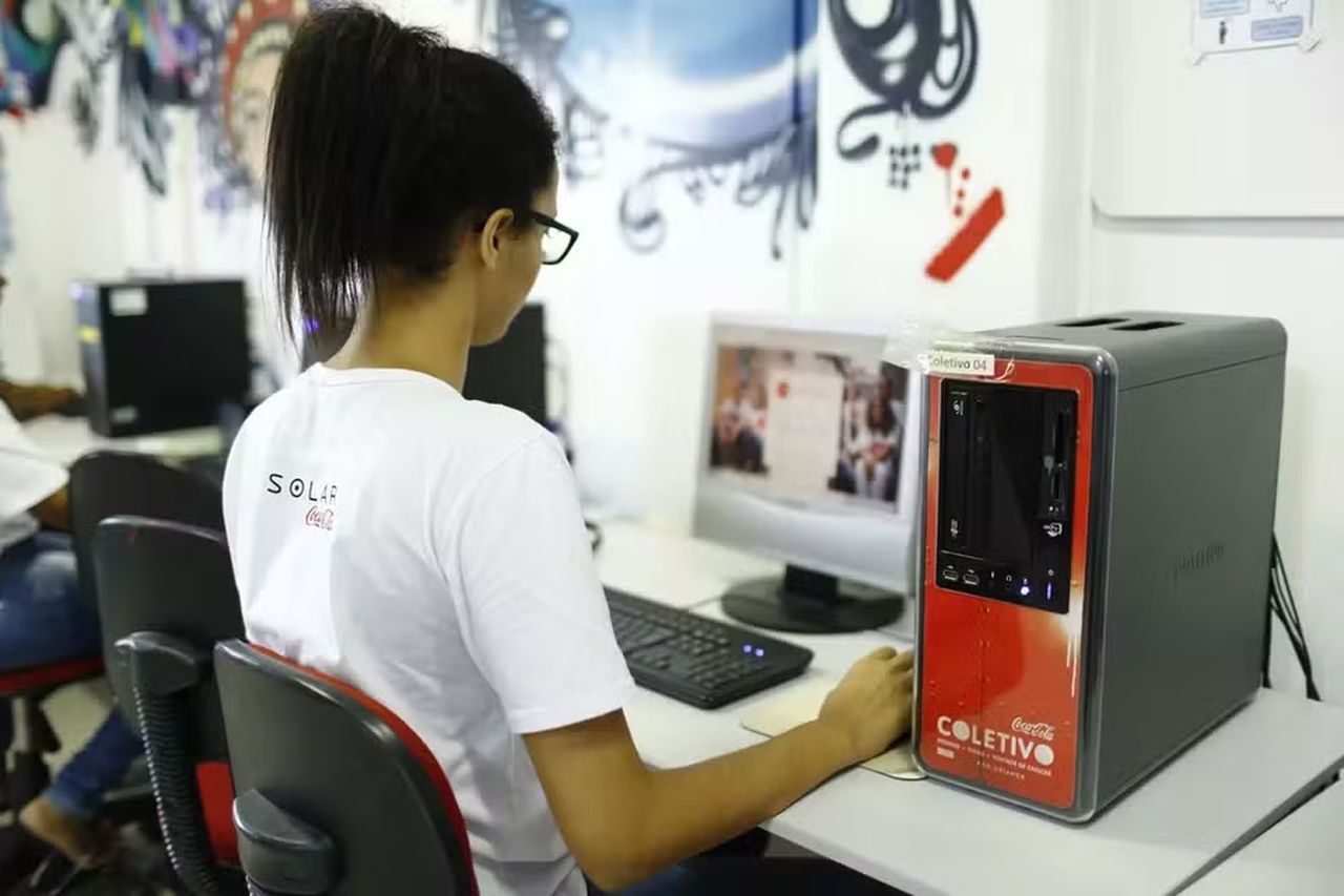 Programa da Solar Coca-cola abre 1.551 vagas gratuitas para capacitação de jovens em Alagoas