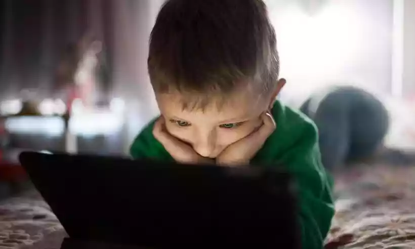 Maio Laranja alerta para exploração e abuso sexual contra crianças