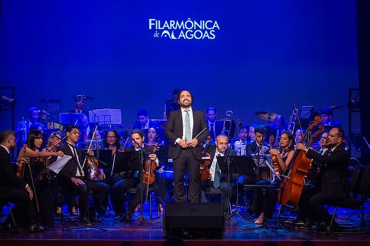 A Magia Nostálgica das trilhas sonoras no palco do Teatro Deodoro