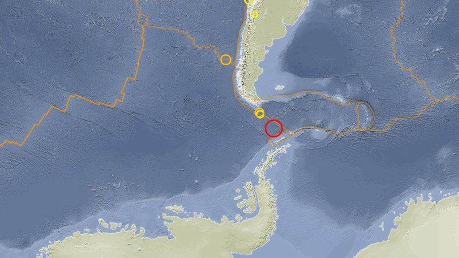 Terremoto de 7,3 atinge Passagem de Drake