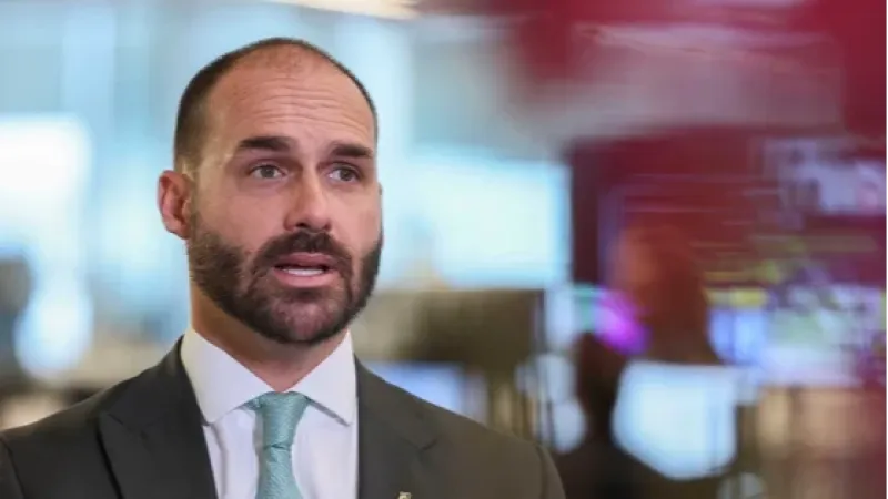 Relator pede arquivamento de cassação de Eduardo Bolsonaro no Conselho de Ética