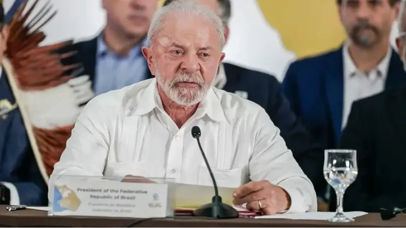 Lula manifesta solidariedade a Trump: ‘Afronta aos valores democráticos’