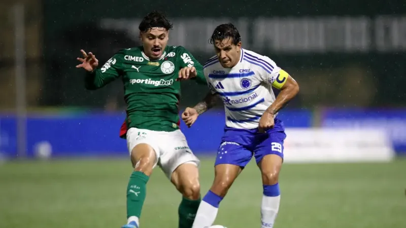 Brasileirão: Palmeiras tropeça e Flamengo pode encostar na liderança