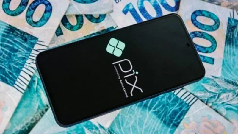 Pix apresenta instabilidade em transações neste sábado (14/2)