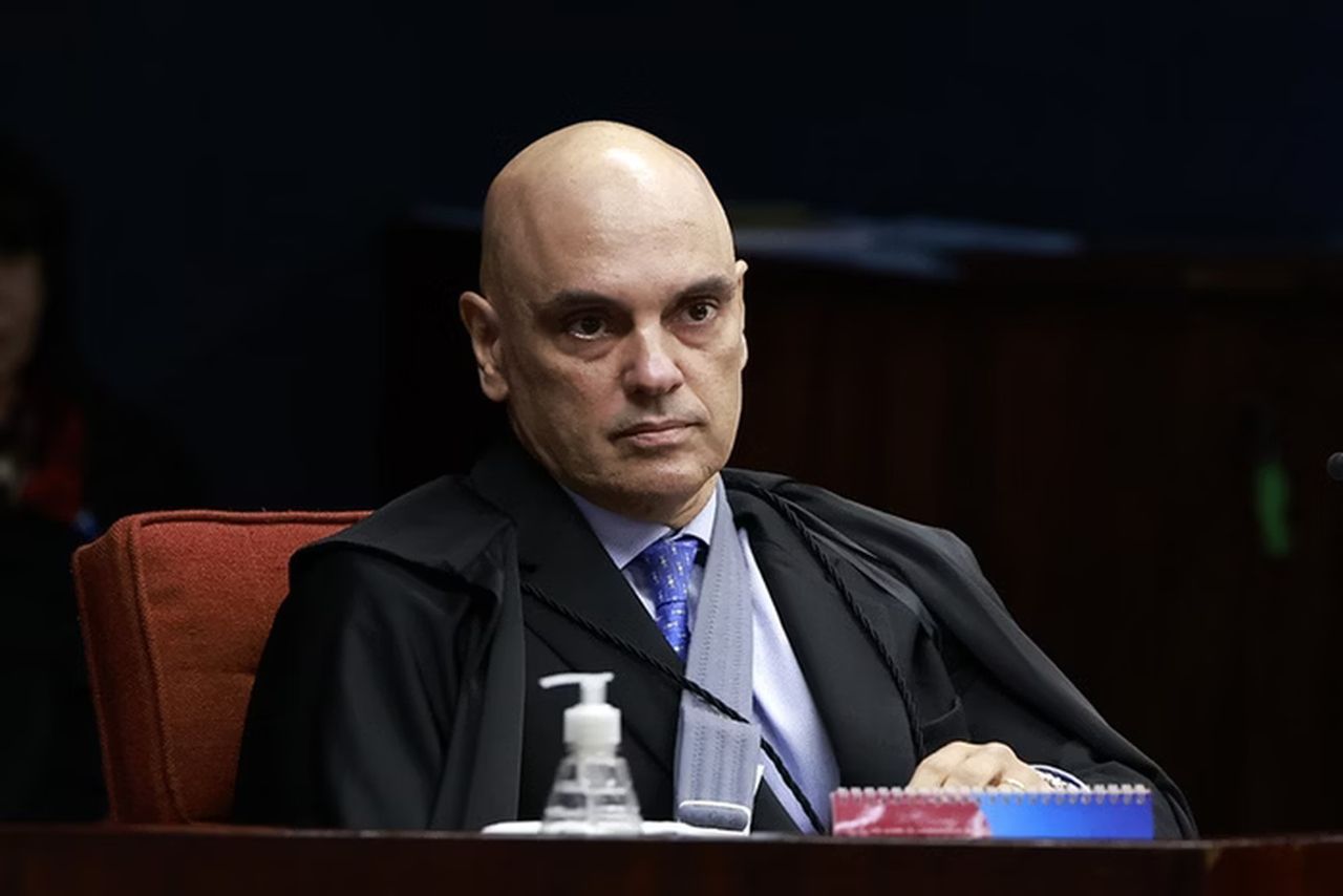 Moraes dá 48h para defesa de Collor enviar exames que provem Parkinson