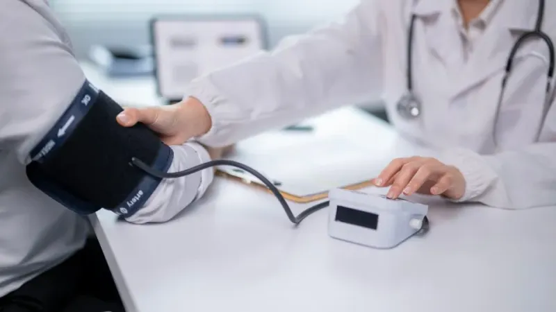 Pressão Alta: um a cada quatro adultos no Brasil convive com a condição