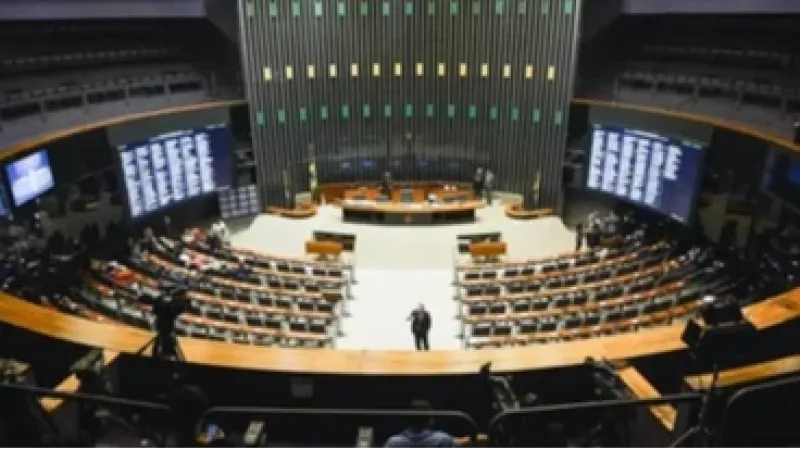 Quais são os cargos dos servidores beneficiados por escala 3×1 aprovada no Congresso