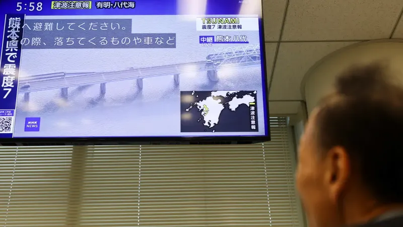 Sobreviventes de terremoto no Japão enfrentam sede e calor