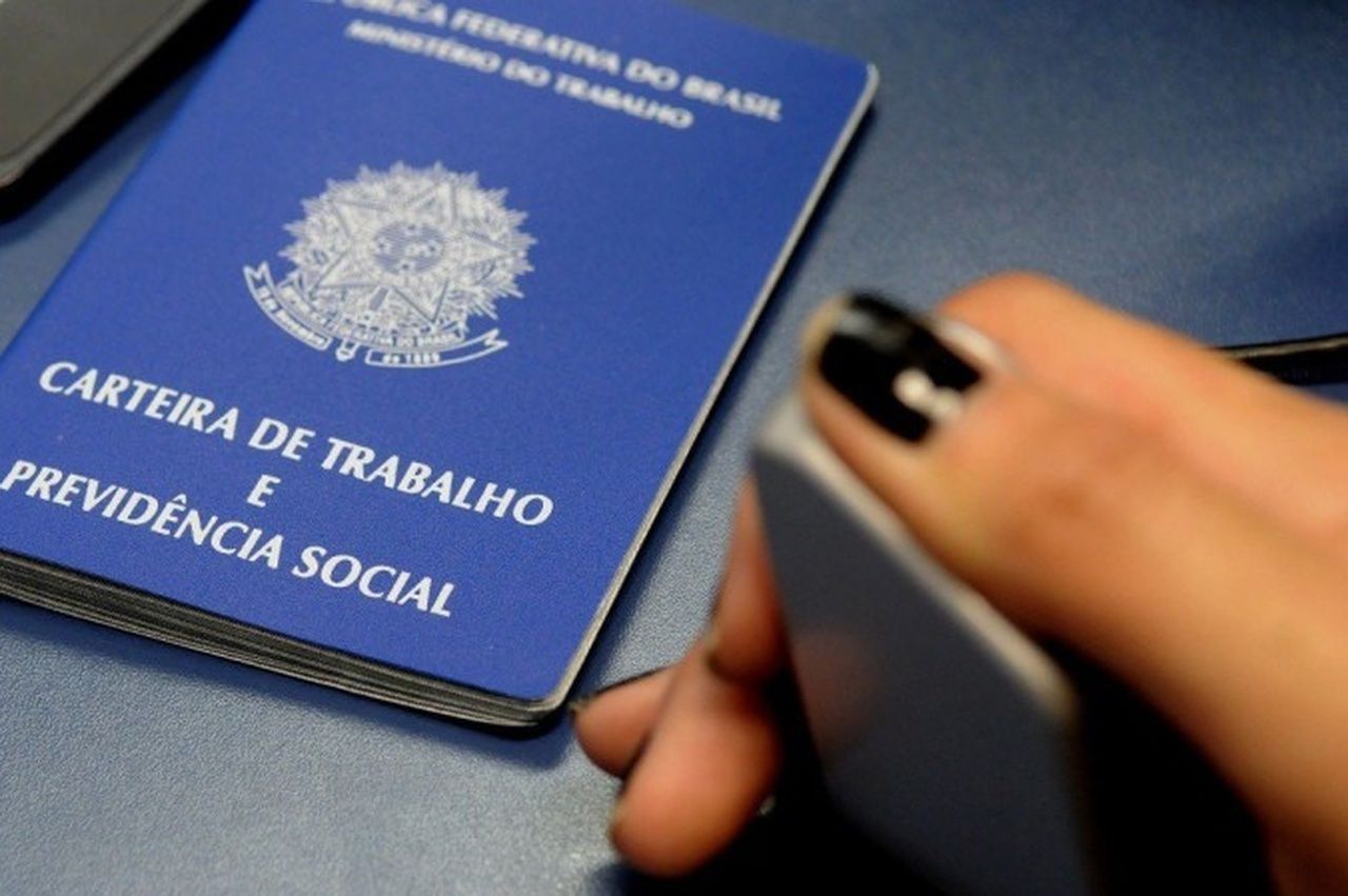 Desemprego cai para 8% no trimestre encerrado em junho, menor taxa desde 2014