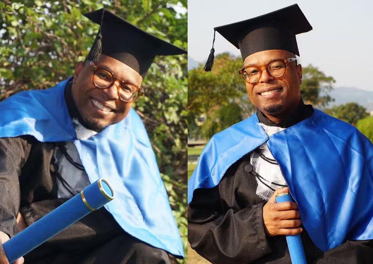 Buchecha comemora primeira graduação aos 49 anos: 'Parei de estudar para ajudar em casa'