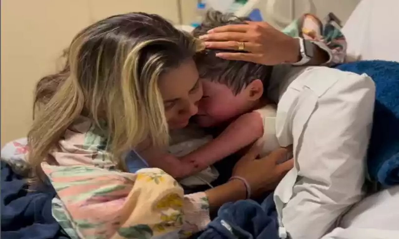 Conheça Guilherme, o menino que emocionou a internet ao despertar do coma