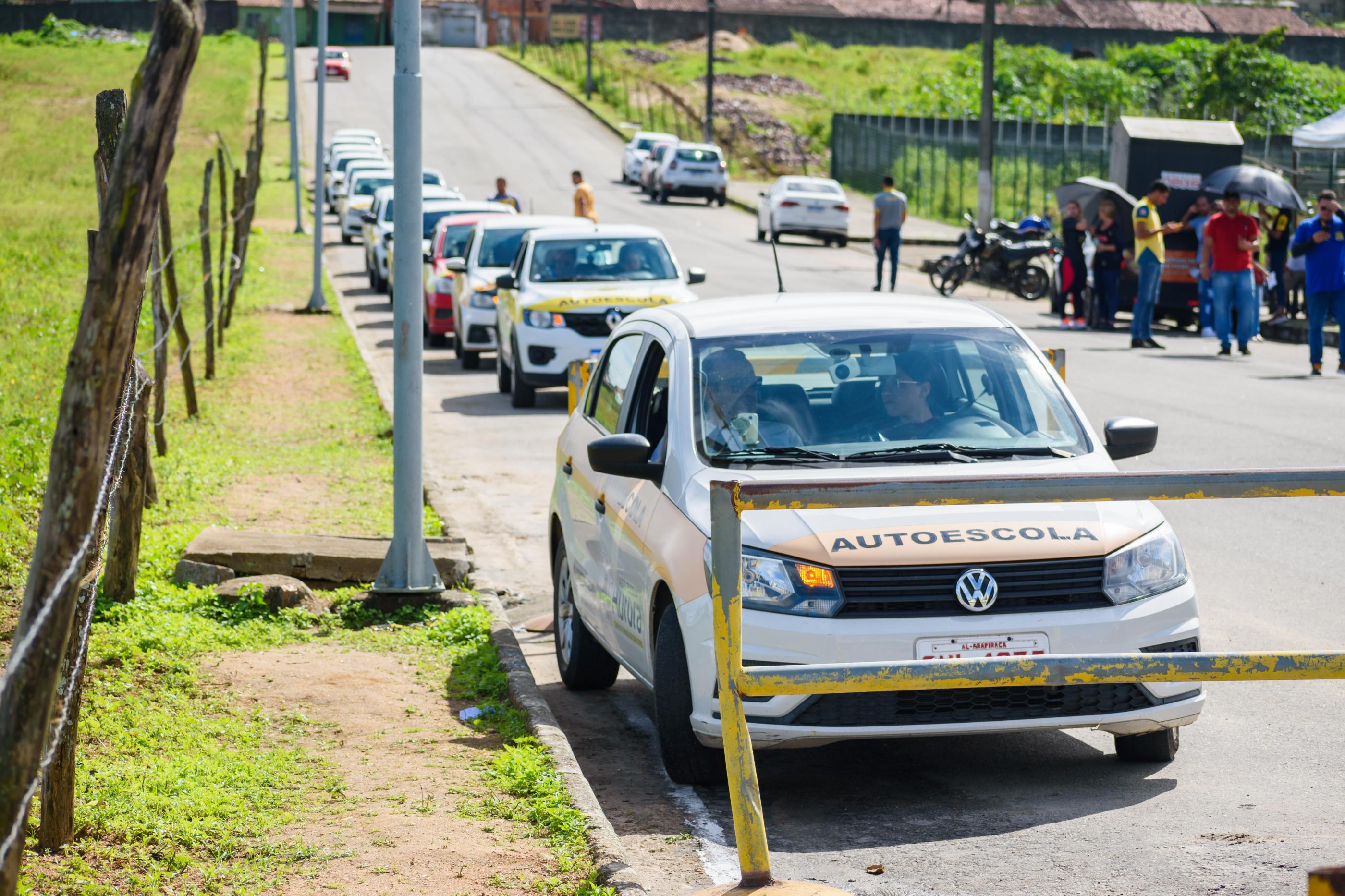Detran Alagoas promove mutirão da CNH e amplia vagas de exames práticos no interior