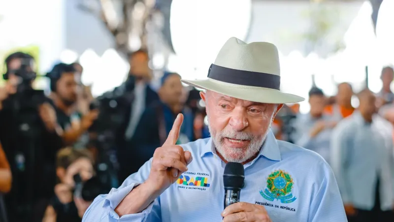 Lula diz sonhar em reverter privatizações de empresas estratégicas