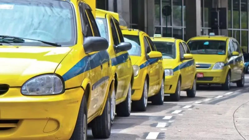 Governo lança nesta terça (19) linha de crédito de R$ 30 bi para taxistas e motoristas de app