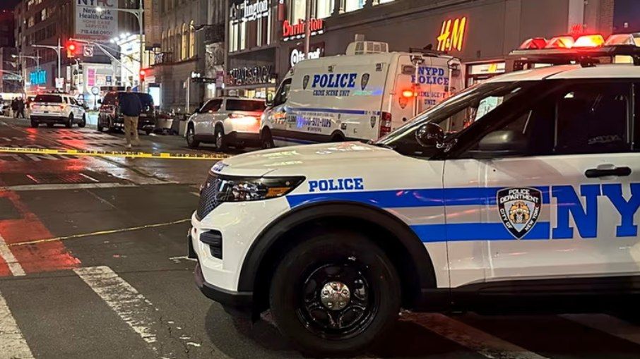 Tiroteio em boate deixa 3 mortos e 8 feridos em Nova York