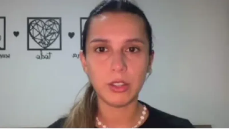 Turista argentina que virou ré por gesto racista no RJ se diz ‘morta de medo’