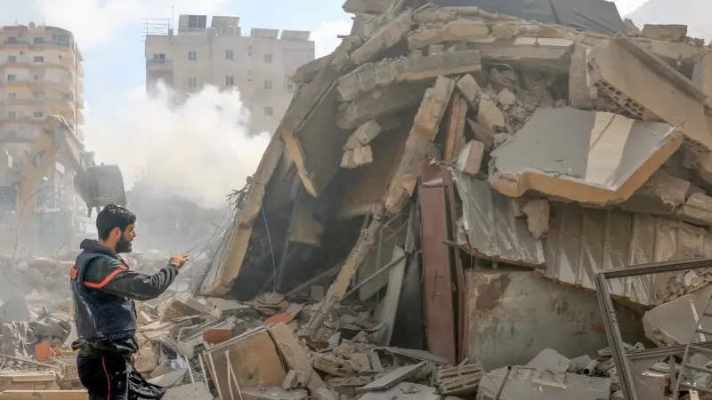 Israel mantém bombardeios no Líbano após cessar-fogo