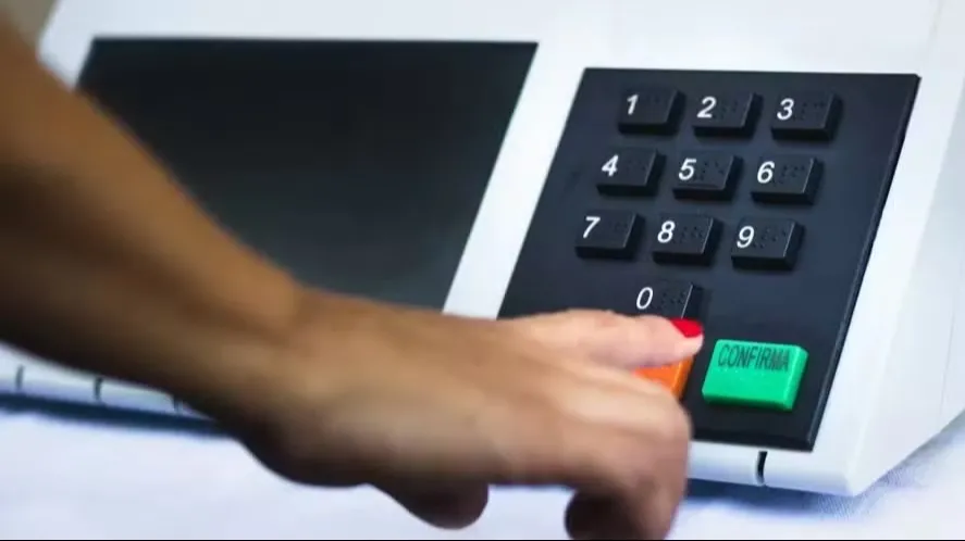 Prazo para solicitar voto em trânsito nas eleições começa nesta segunda (20)