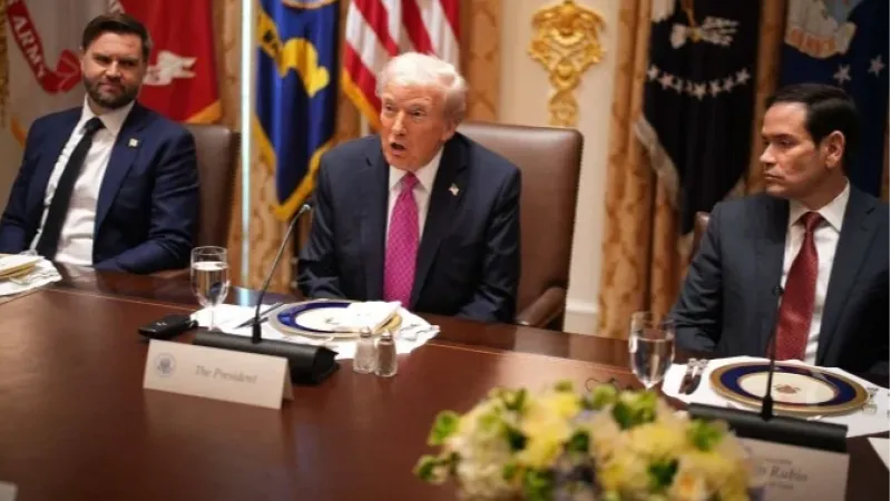 "Nicolás Maduro ofereceu de tudo" para amenizar crise, garante Trump