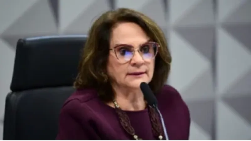 Damares acusa Freixo de uso político em patrocínio a escola que homenageará Lula