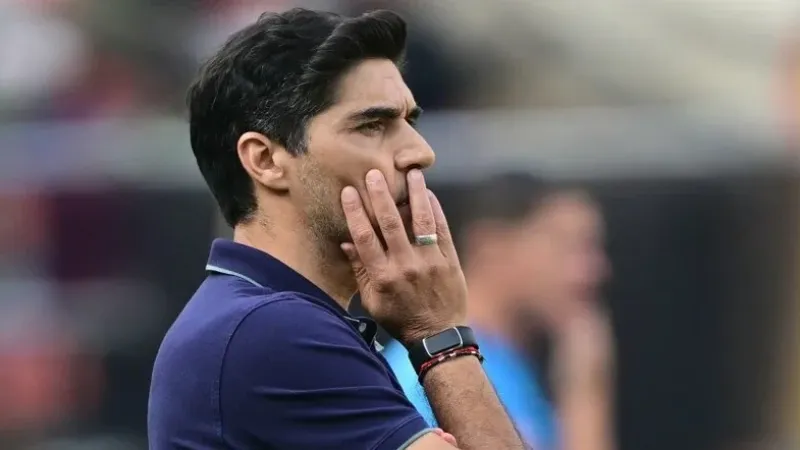 Palmeiras evita torcida em retorno melancólico e encontra CT vazio