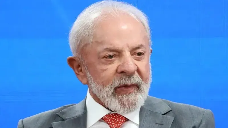 Lula é desaprovado por 51,4% e aprovado por 46,6%, aponta pesquisa Meio/Ideia