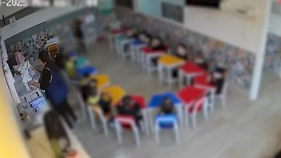 Polícia prende professora que agrediu criança em escola no RS