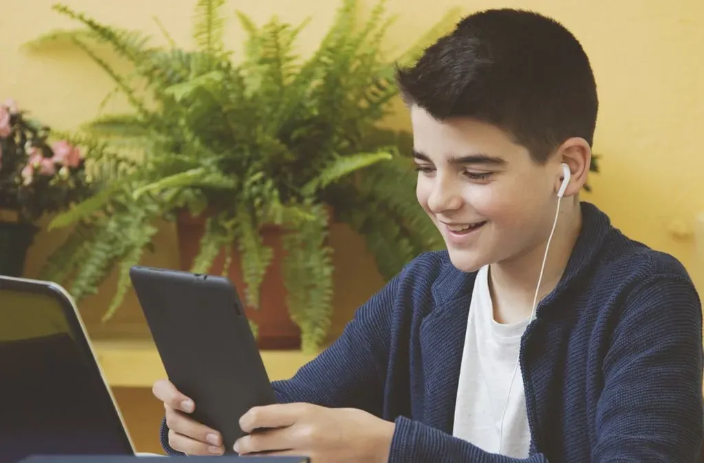 Pesquisa inédita mostra eficiência da Educação a Distância (EaD) para desenvolvimento profissional