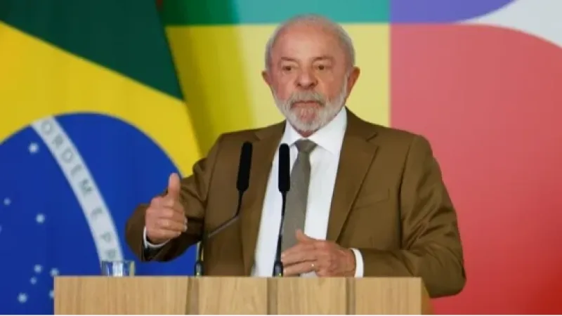 Lula diz que anulará leilão da Petrobras após ágio de 100% no gás de cozinha